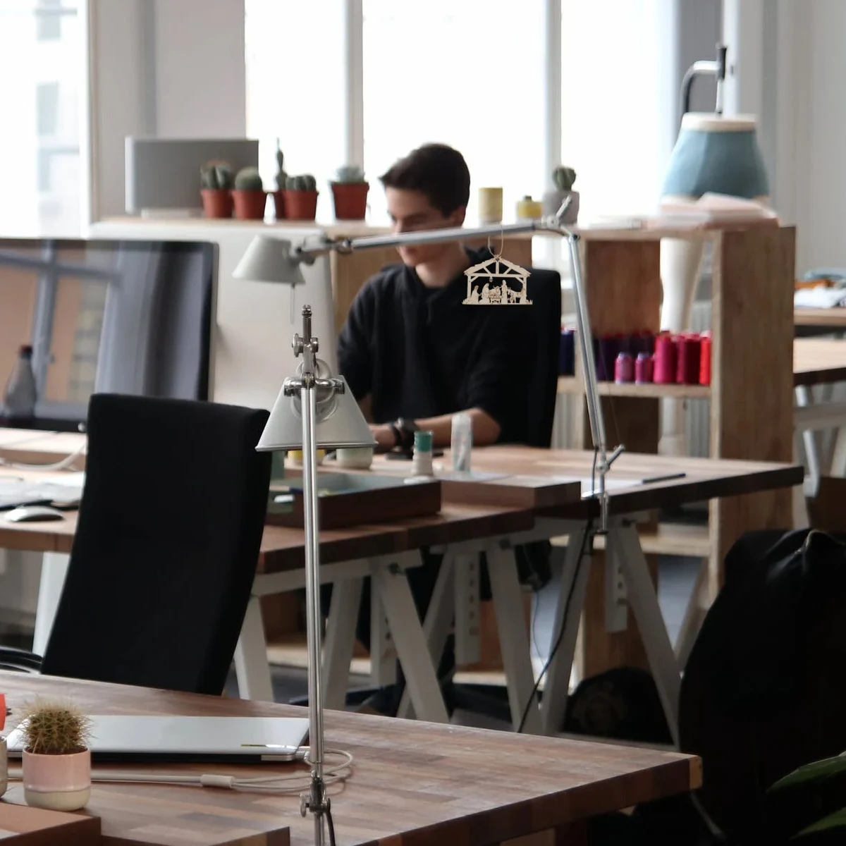 

20Pcs Wooden Christmas Ornaments Set Hollow Shape Nativity Scene Hanging Decor for Xmas Tree Window Door Religious