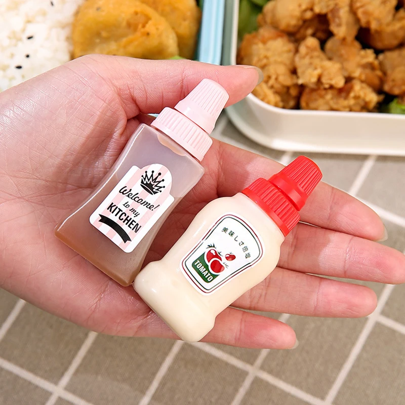

2pcs Mini Sauce Bottle Refillable Ketchup Honey Salad Containers Bottles Portable Sauce Jars Lunch Box Dressing Dispensers Box
