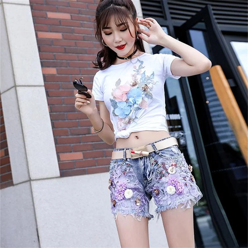 Fashion New Women's Spliced 3D Embroidery Flower A-line Denim Shorts 2025 Summer Trendy A-line Short Pants Female