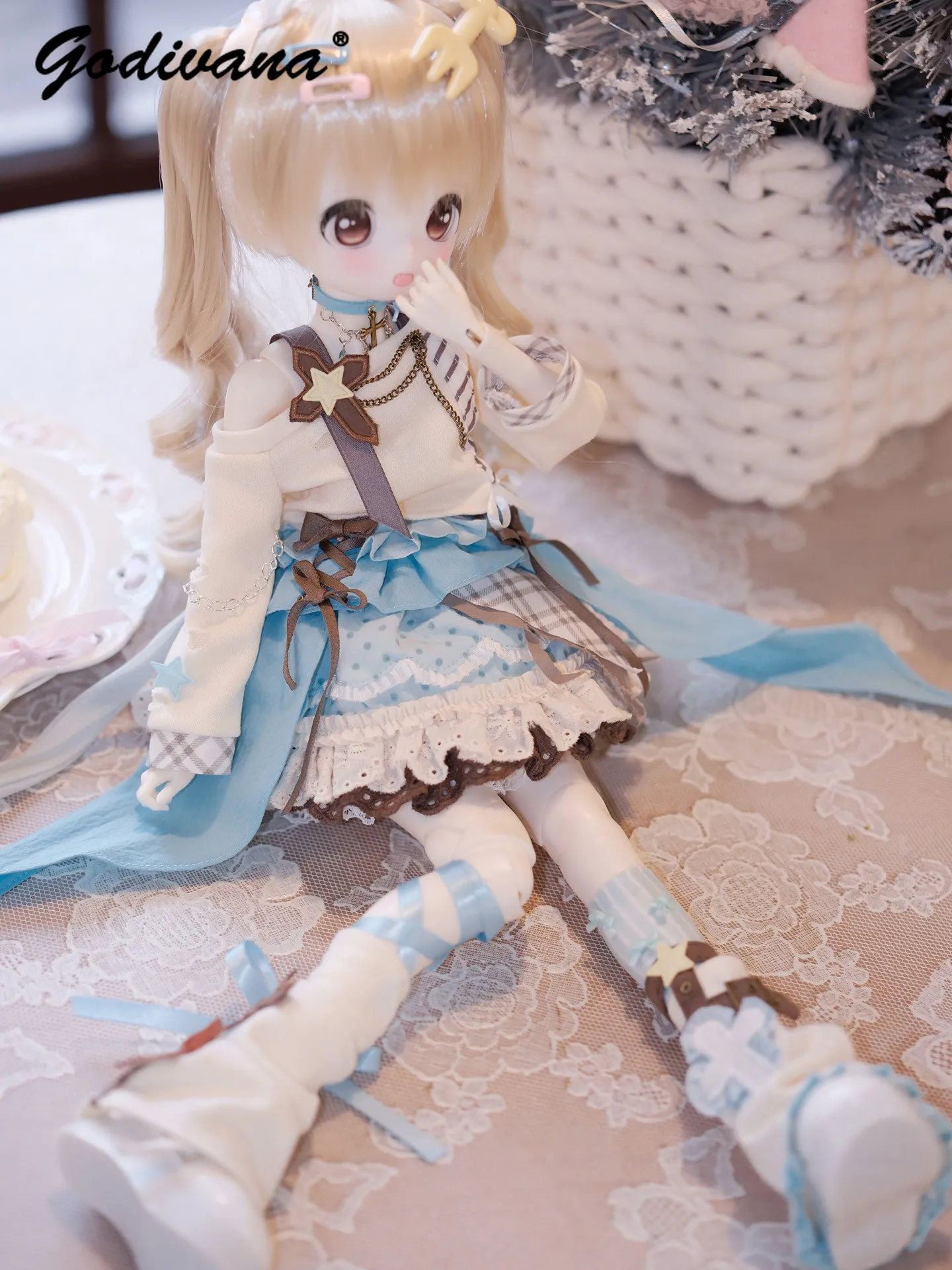 Handmade 1/4 BJD Doll Outfit Sweet Lolita Dress Set Cute Pastel Off-shoulder Top and Irregular Print Skirt Set for 1/4 BJD Doll