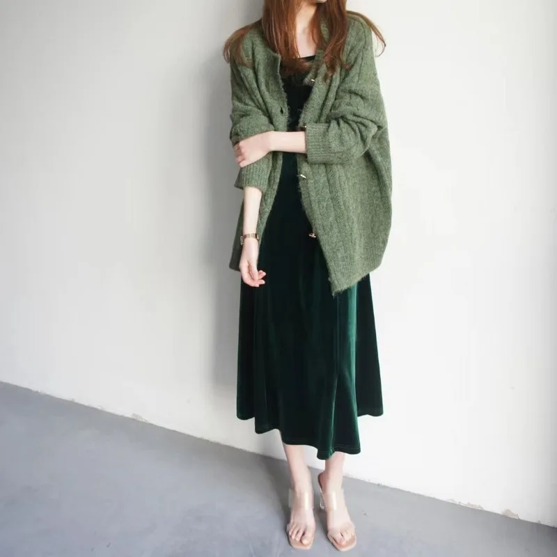 Dark Green Velvet Women Dresses A-line French Style Vintage Solid Vestidos Mujer Fashion Autumn Winter Long Dress