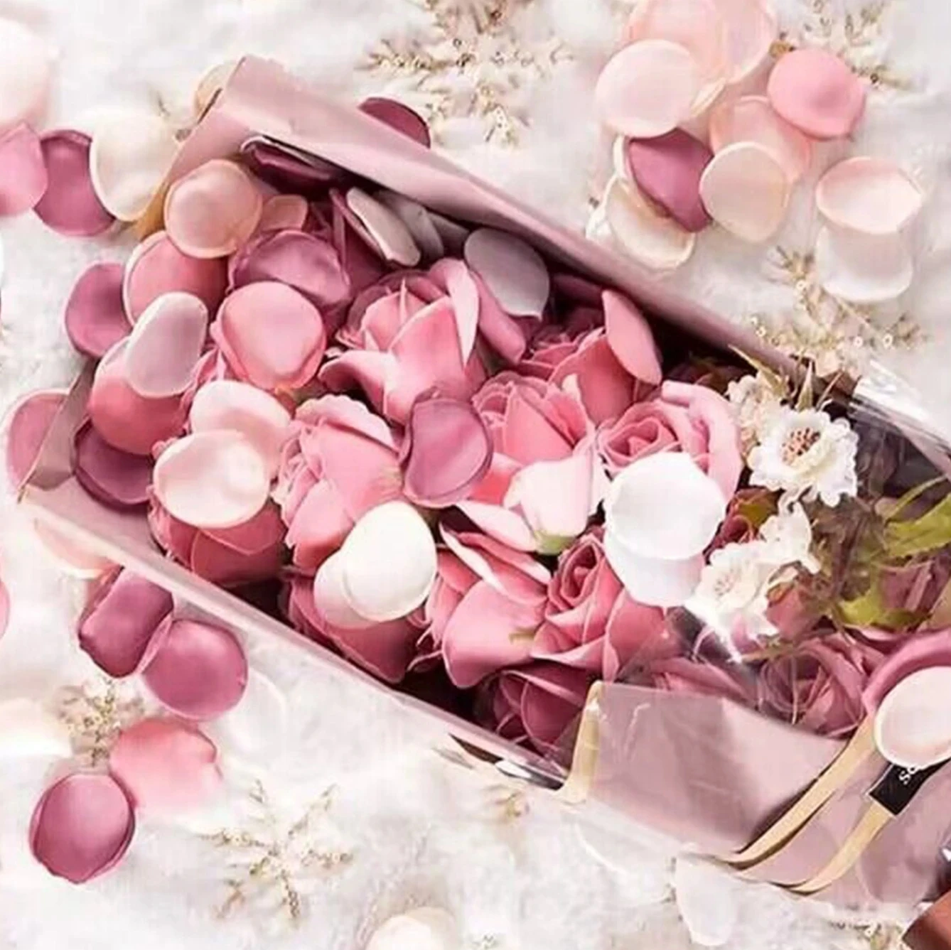 100 Uds. Pétalos de rosa de flores artificiales de seda para boda chica pasillo dispersión mesa de cena confeti centros de mesa decoración de despedida de soltera