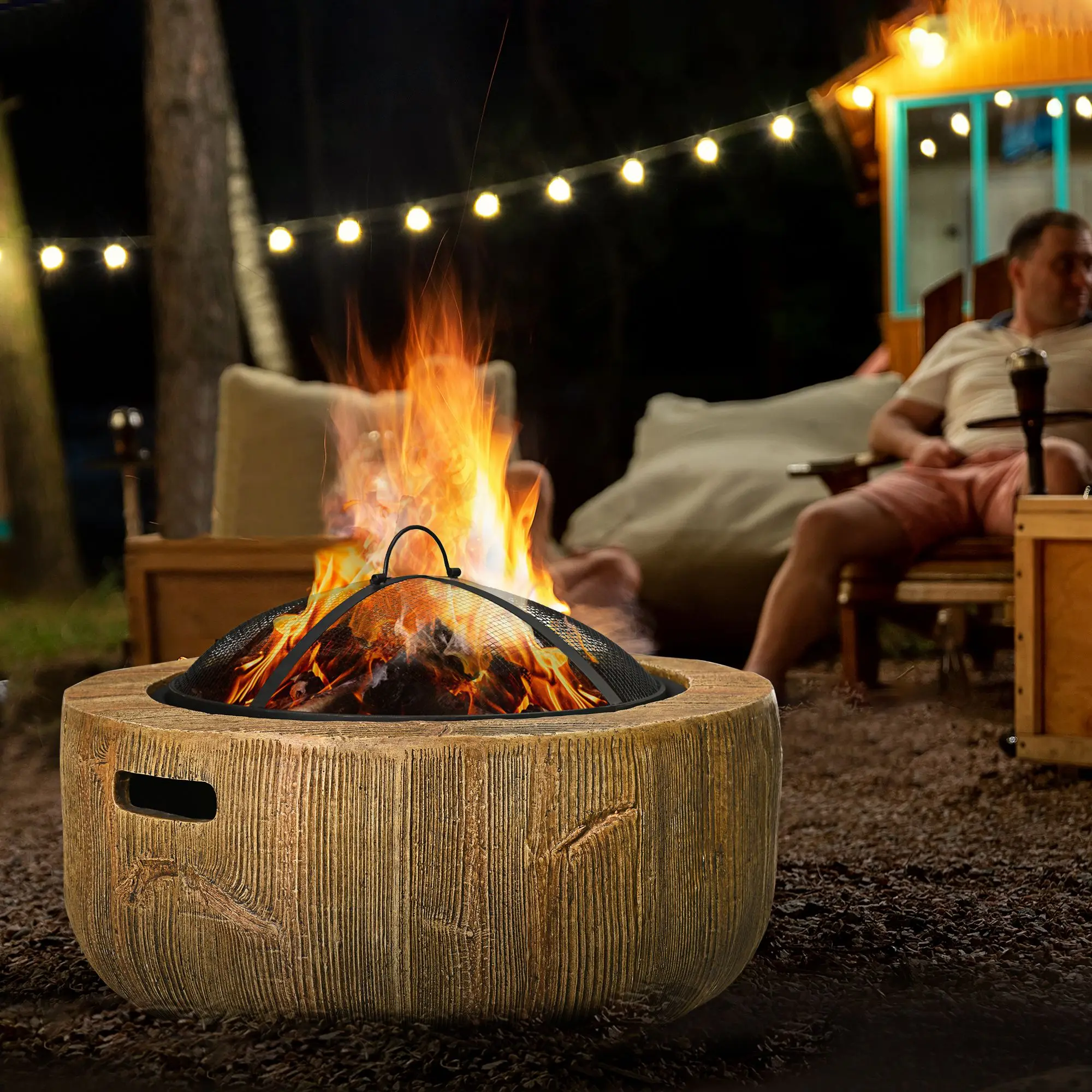 Stahl-MgO-Feuerschale mit Deckel und Feuerkelle, Baumstumpf-Design für Garten, Camping und Terrasse.