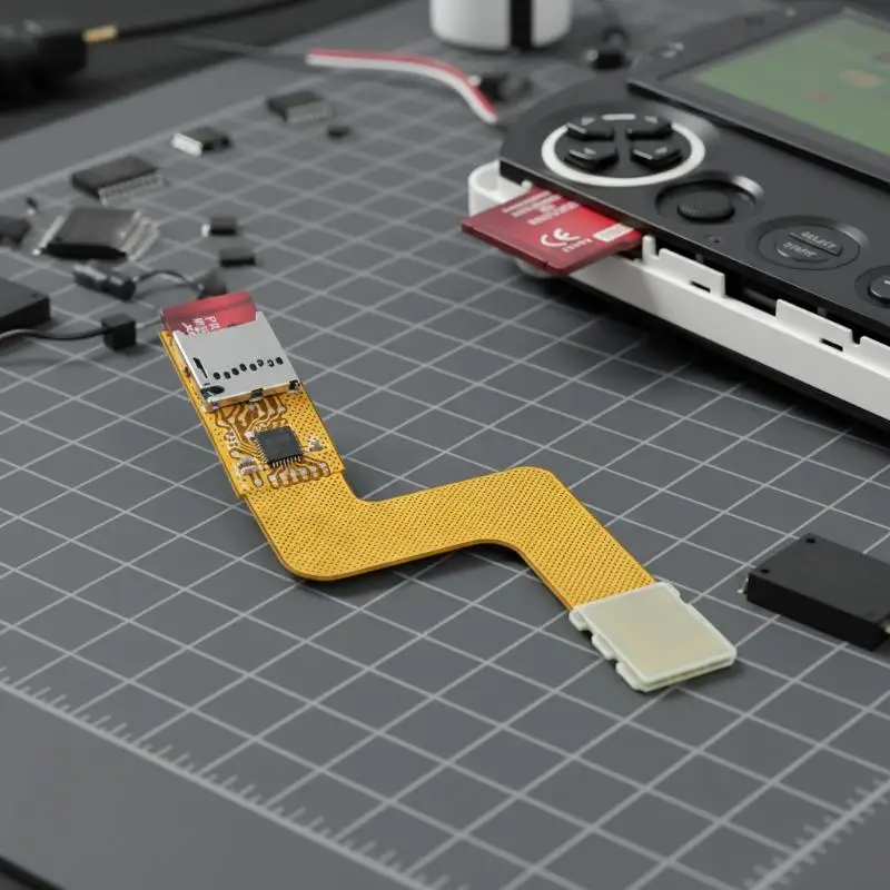 Karta adaptera TF na M2 dla PSPGo z obsługą pamięci 128 GB, zapewniająca płynny transfer danych dla przenośnej rozrywki. — zdjęcie produktu 3