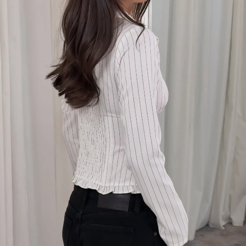 Combhasaki femmes Y2k élégant à manches longues à fines rayures chemisier à volants ourlet boutonné revers col smocké mince rayure chemise courte haut