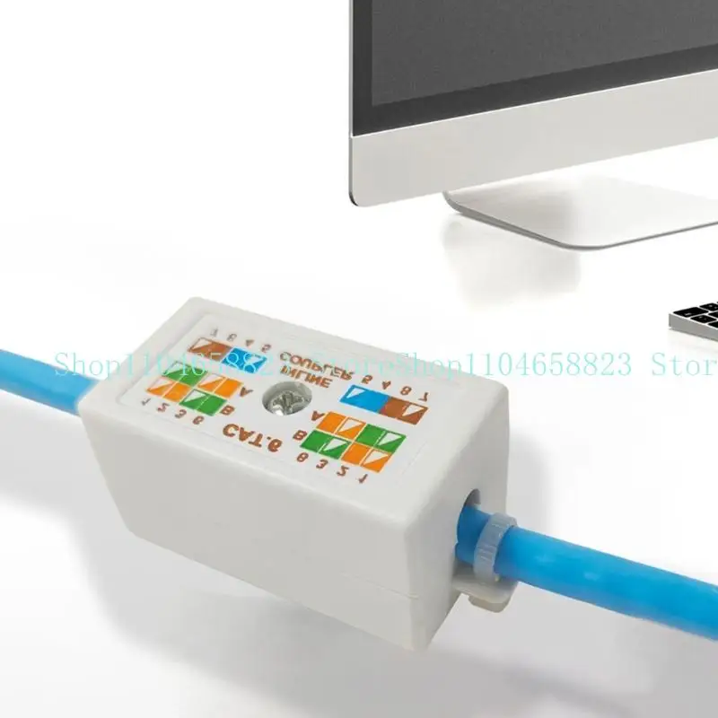 Cat6 Junction Box RJ45 Splices Connector Unshielded Down Type Coupler untuk Aksesori Kabel Ethernet Cat6