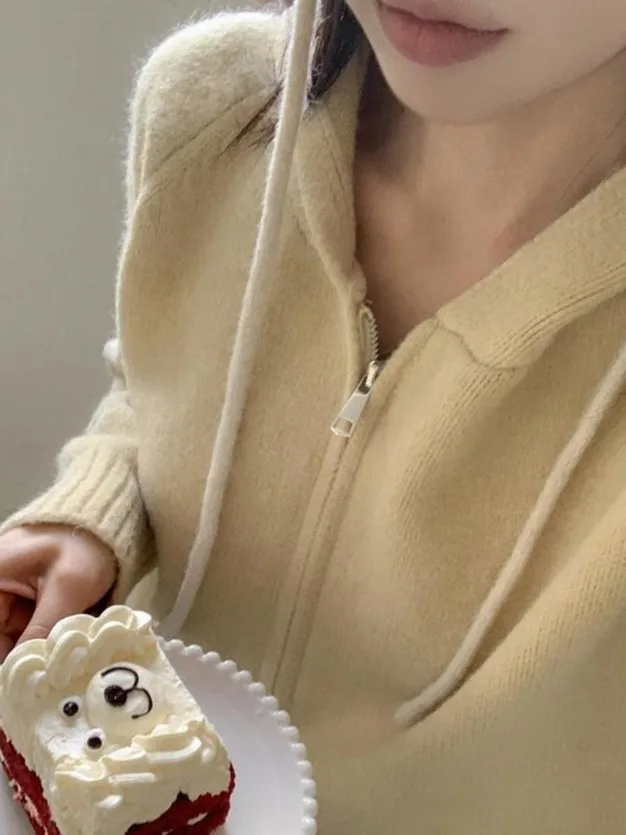 

Ladies Thiened Winter Hat Sweatirt Korean Sle Faion Simple Match Red Hooded Open Cardigan Warmth Outerwear