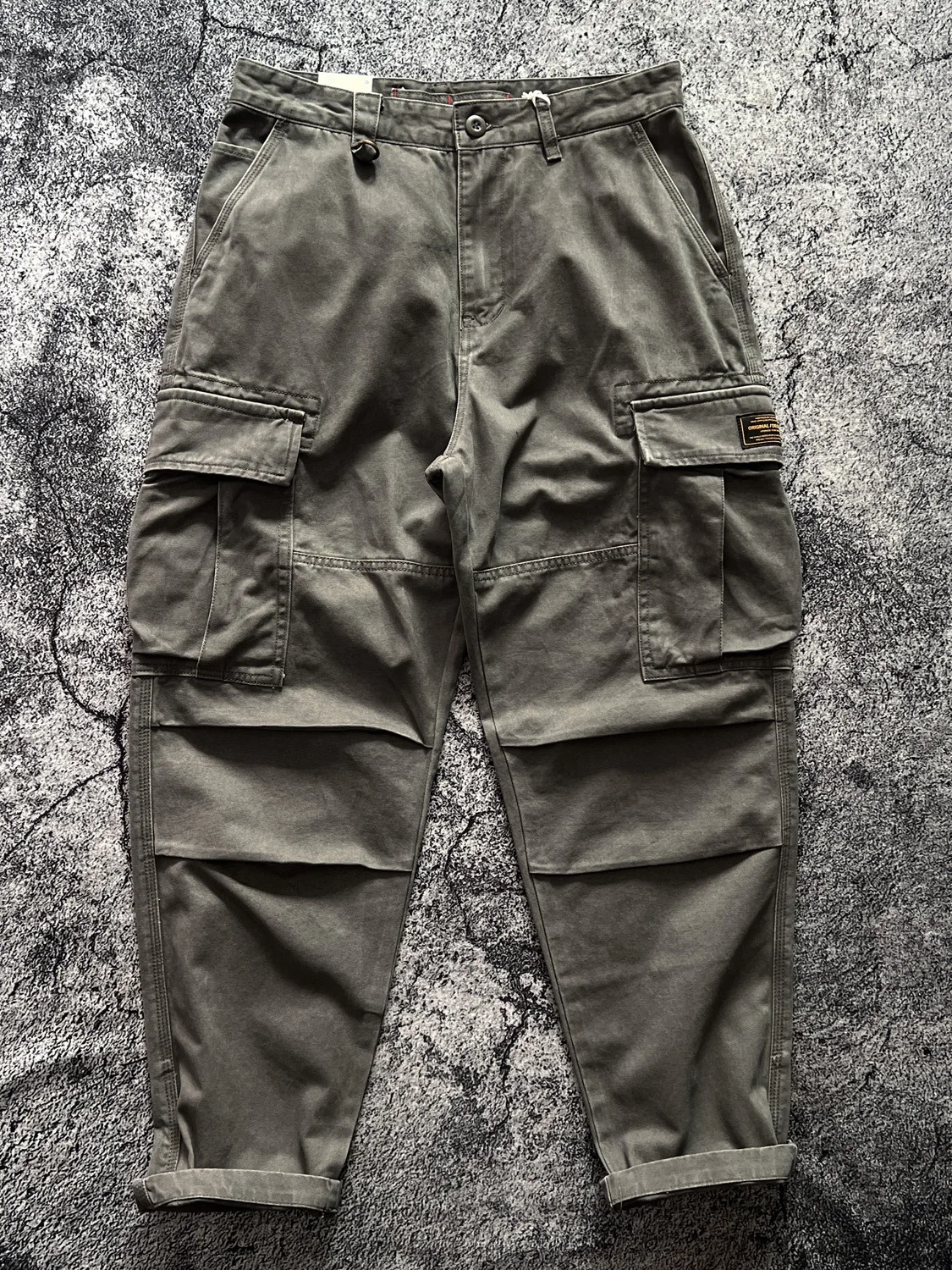 

Мужские повседневные брюки из плотного хлопка в американском ретро-стиле, с эффектом потертости, с множеством карманов, свободного кроя, зауженные, длиной 9/10, модные