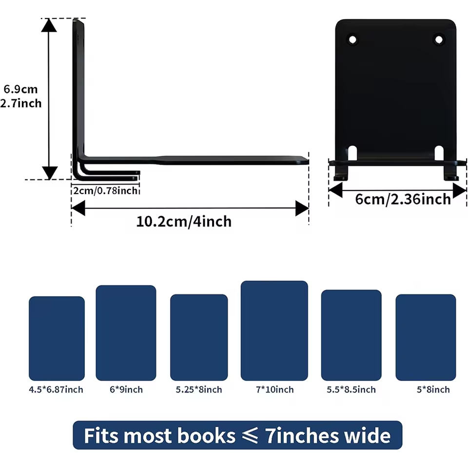 플로팅 책장이 설치된 미니멀 인테리어