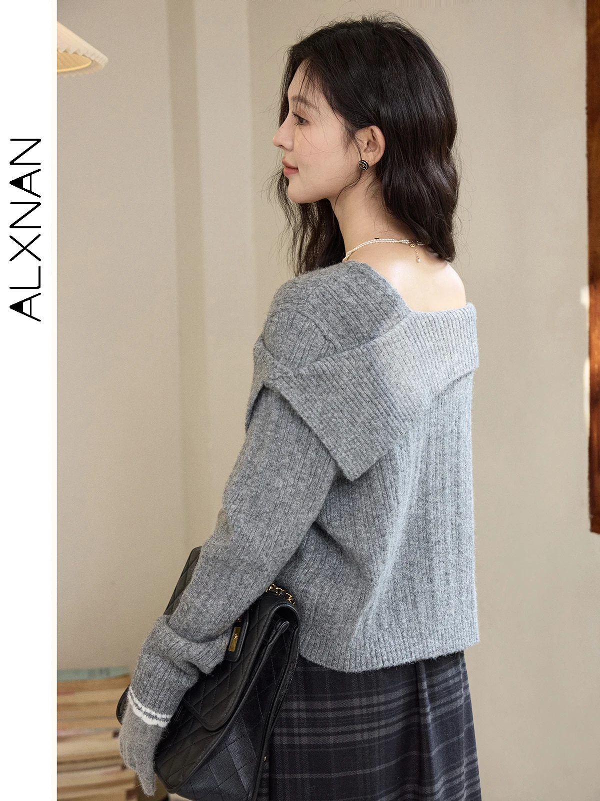 ALXNAN Women's Plus Size Sweaters Autumn Winter Irregular Skew Collar Metal Sweetheart Wave Cuffs 2024 Female Pullovers D08326