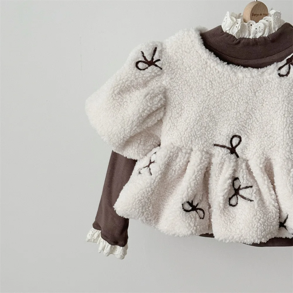 2024 Winter New Baby Girls Bow Embroidery Fleece Shirts Cute Puff Sleeve Infant Lamb Wool Tops Toddler Plus Velvet Warm Clothes