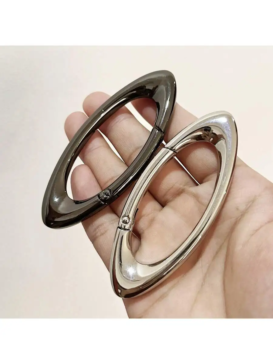 Heavy Duty Oval Zinc Alloy Carabiner Key Chain