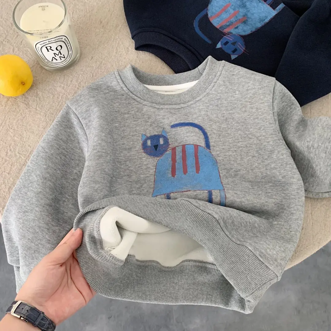 سويت شيرت قطني للأطفال للجنسين مطبوع عليه قطة كرتونية من الصوف برقبة دائرية وأكمام طويلة بلوزة جديدة لخريف وشتاء للأطفال من سن 2 إلى 8 سنوات #4