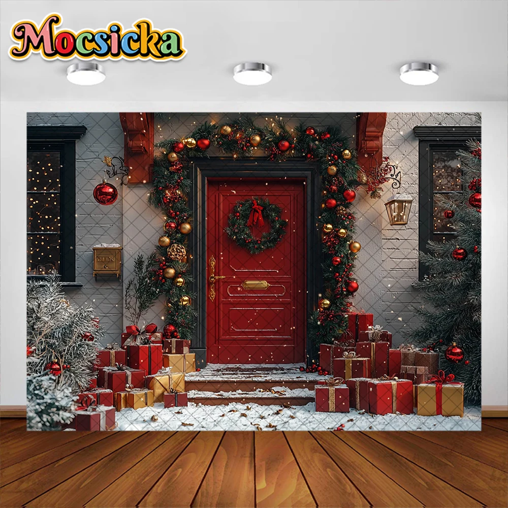 พื้นหลังประตูไม้สำหรับถ่ายภาพเทศกาลคริสต์มาสฤดูหนาวอุปกรณ์ตกแต่งพวงมาลัยของขวัญวันคริสต์มาสฉากหลังถ่ายภาพบุคคลสาว