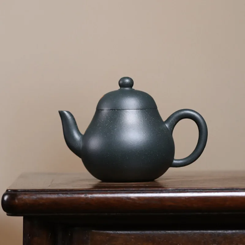 

Chinese Yixing Purple Clay Teapot Handmade Beauty Tea Pot Tradition Small Capacity Kettle Household Zisha Tea Set Teaware 100ml