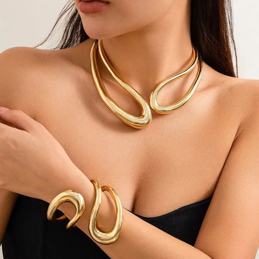 DIEZI Sweet Cool Vintage Hollow Out Bangles Necklace For Women Punk Geometric Gold Silver Color Metal New Hip Hop Jewelry Set