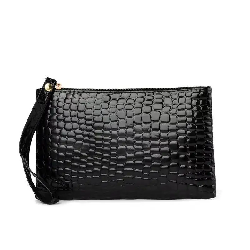 

Korean-Style PU Crocodile Pattern Wallet & Change Bag. Medium-Long Size. Adult. Chic Design. New!