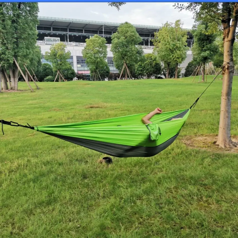Single or Double Outdoor Ultra-Light Nylon Hammock 210T Parachute Fabric with Glitter Portable and Wholesale Supply
