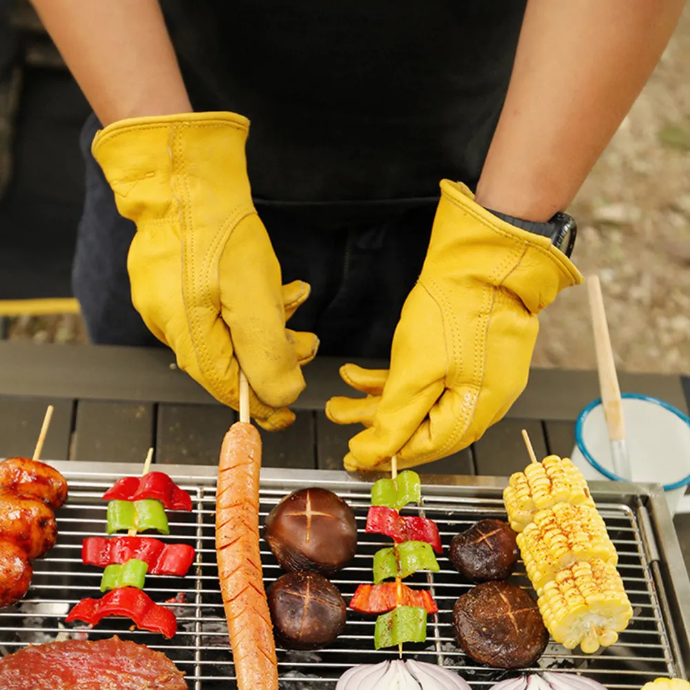 

Пара защитных термоизоляционных перчаток для барбекю, утолщенные теплые перчатки для гриля, перчатки для использования на открытом воздухе