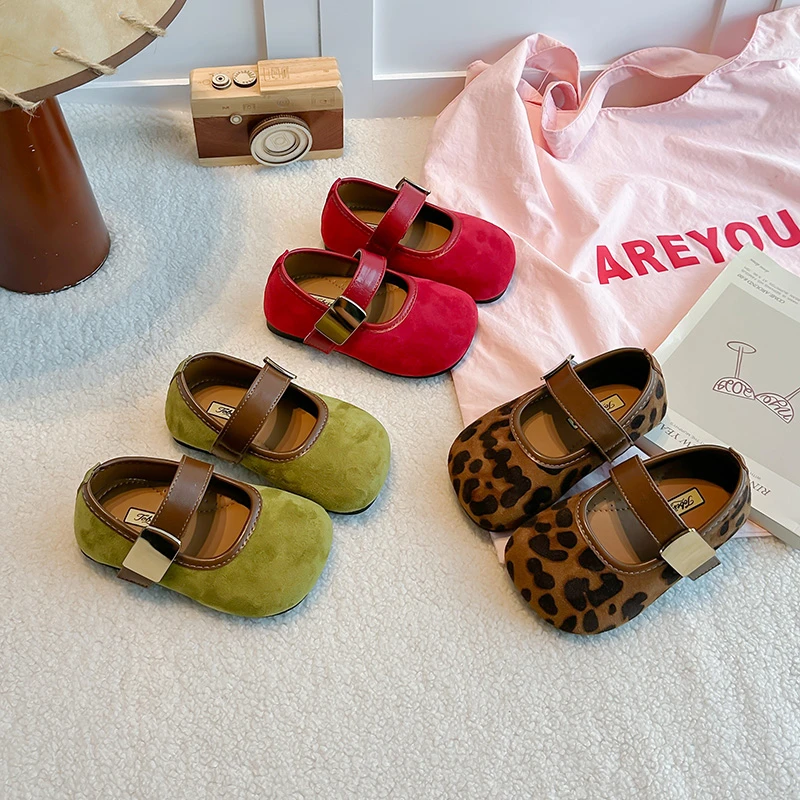 Children Mary Janes Korean Style Leopard Kids Flat Shoes Soft Sole 2026 Autumn New Girls Suede Leather Shoes Round Toes Retro