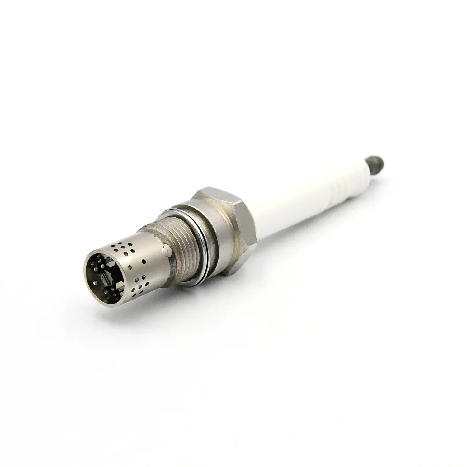 2026 Engine spark plugs 2N2839 P3.V3 347257 P3.V5 401824 639754 462203 462199/P3.V3N1 639753 GS 420 312