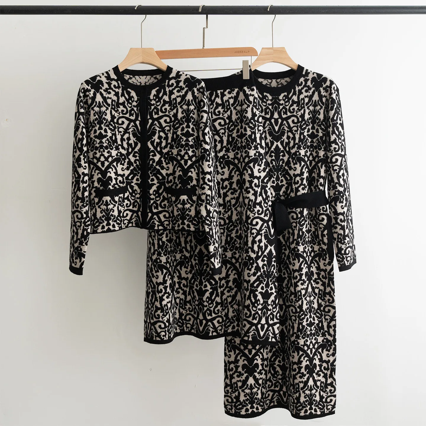 Women's Autumn and Winter Vintage Jacquard Knitted Dress Suit