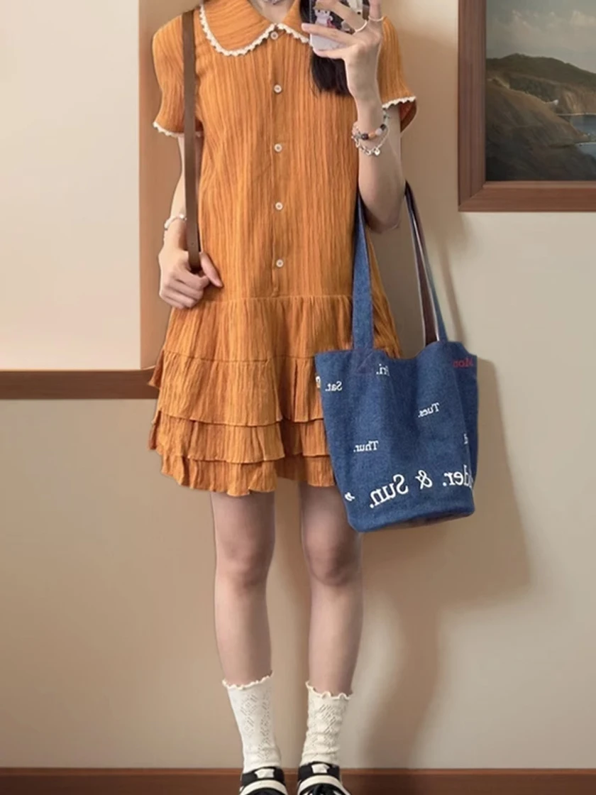 Vestido F Retro com Gola de Boneca e Saia em Camadas, Estilo Único e Doce, Cintura Alta, Manga Curta, Novo Estilo de V...