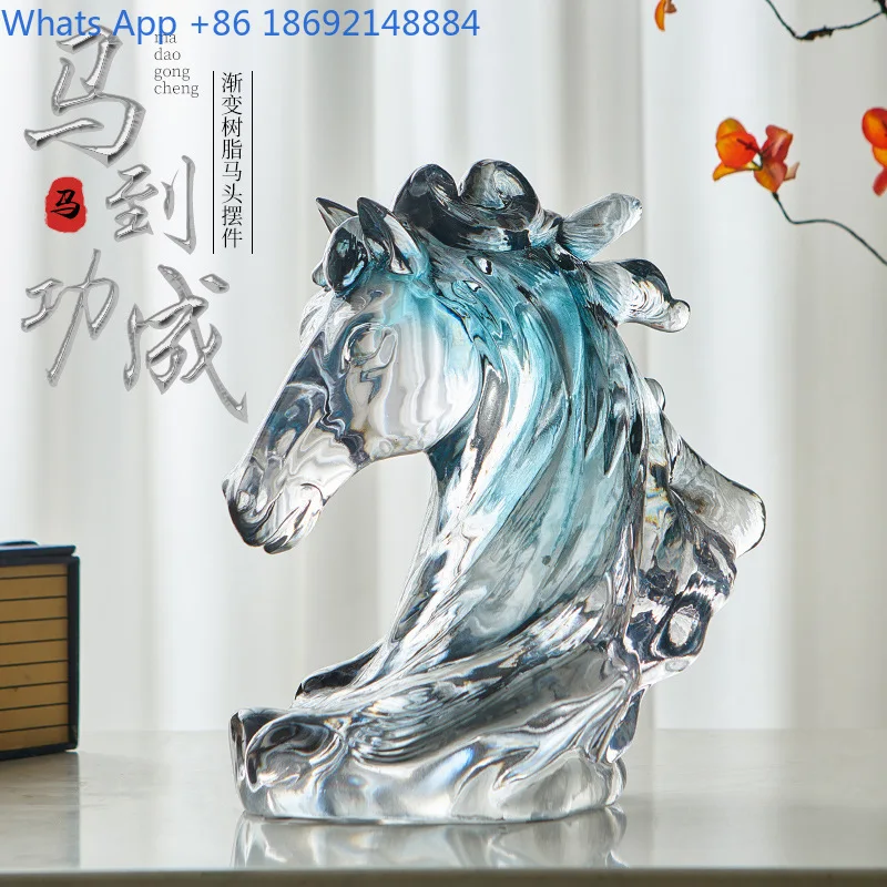 

Gradient Transparent Horse Head Creative Light Luxury Style TV Cabinet Office Desktop Craft Living Room Decorative Ornament