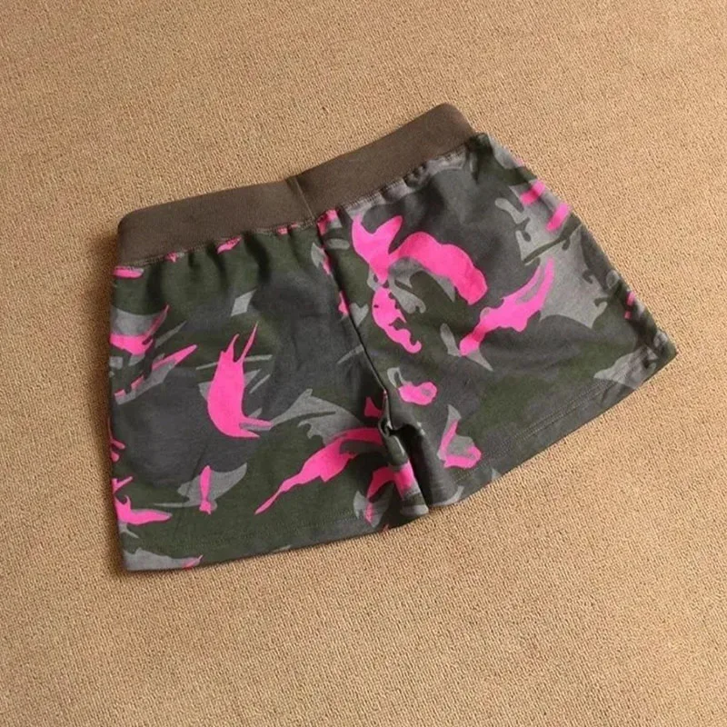 2026 New Women's Camouflage Mini Shorts Casual Sports Pants Elastic Waist Hot Summer Three-Quarter Length Hot Shorts