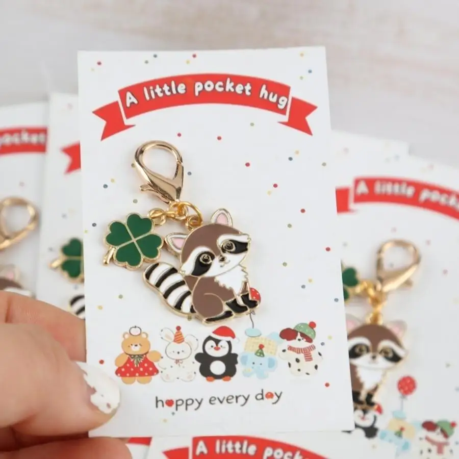 1/5/10/20/50/100pcs 2D Flat - s 2D Cute Raccoon Series Keychain Set, Comes with a Small Pocket Hug Card, a Good Luck Gift for Fa