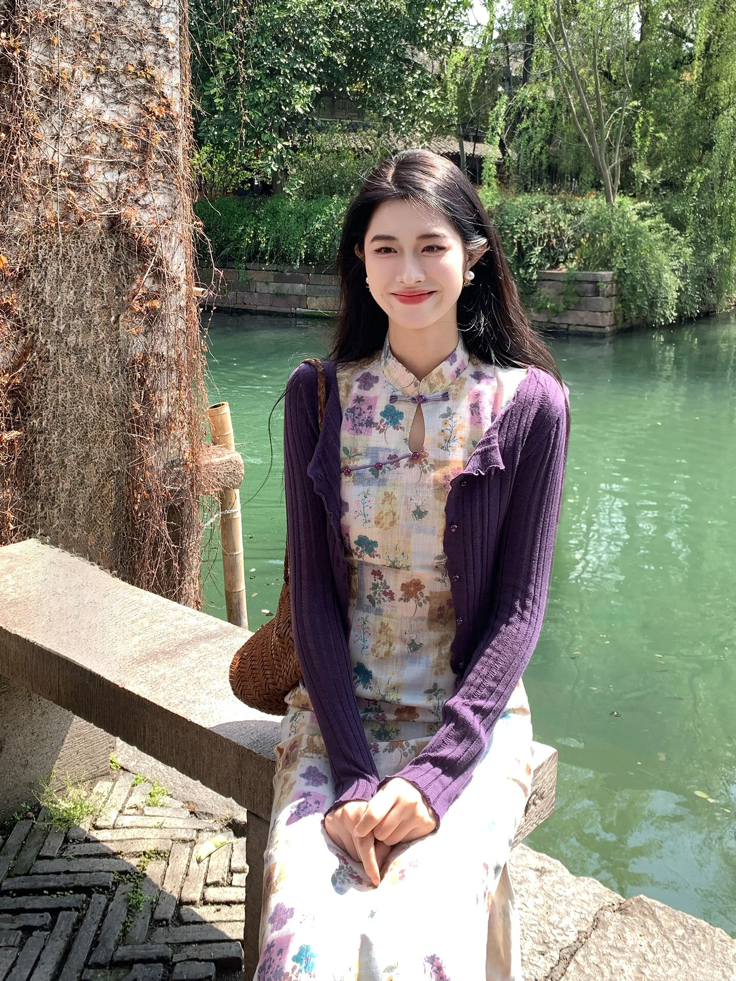 

Lingshan Zhihe Purple Soft UV Protection Knitted Cardigan Women's Spring Short Fit Long Sleeve Top Coat Chinese Style Fashion