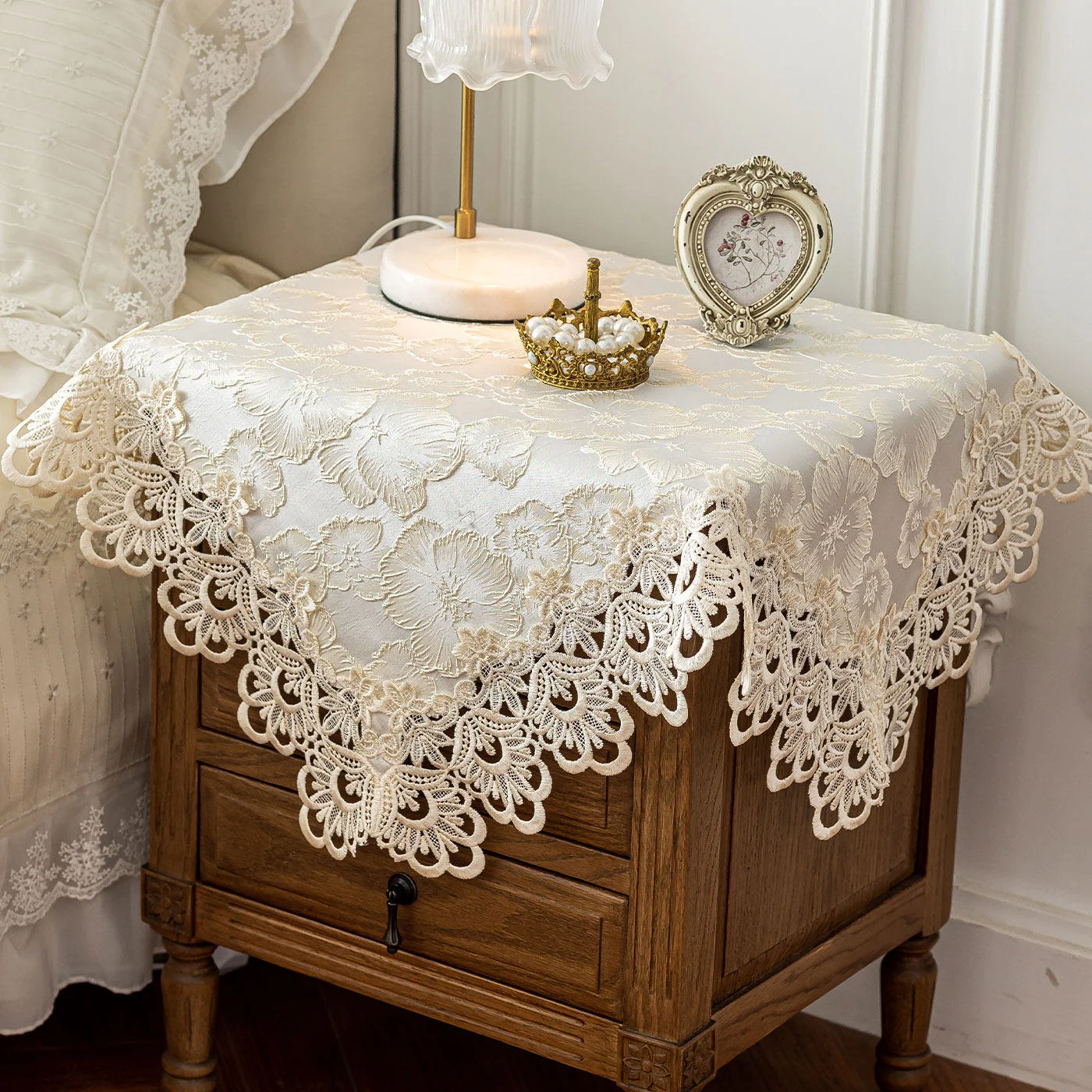 Hollowed-Out Bedside Table Cover Cloth Lace Light Luxury Square Tablecloth Dust Cover Refrigerator Washing Machine Dust Cover