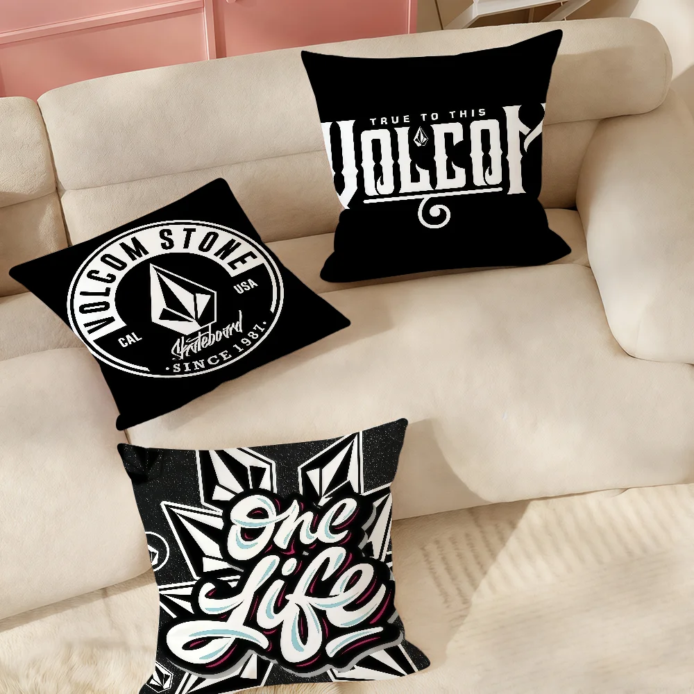 Fashion V-Volcom Co…