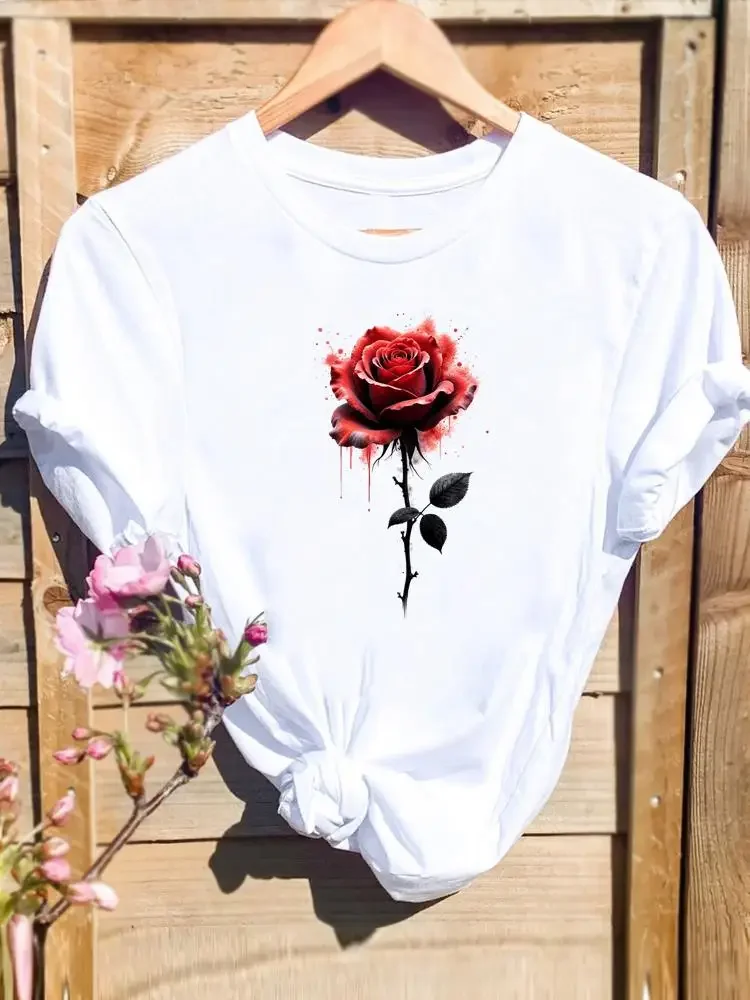 

Модная женская футболка в стиле 90-х с цветочным принтом, стильная женская футболка с коротким рукавом
