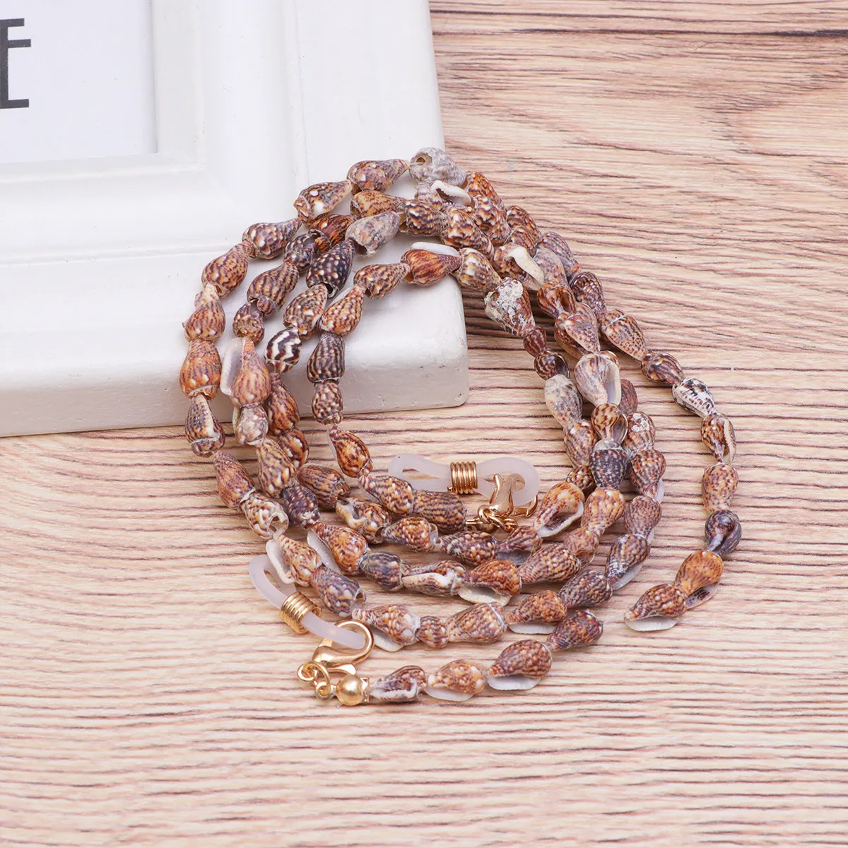 Fashion Conch Shell Eyeglass Chain Glasses Holder Strap for Reading Eyeglasses Sunglasses Sports Running Hiking Cycling Eyewear