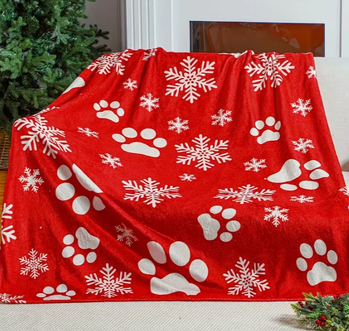 Contemporary Style Christmas Dog Paw Print Fleece Throw Blanket Red Snowflake Soft Flannel All-Season Multi-Purpos Digital Print