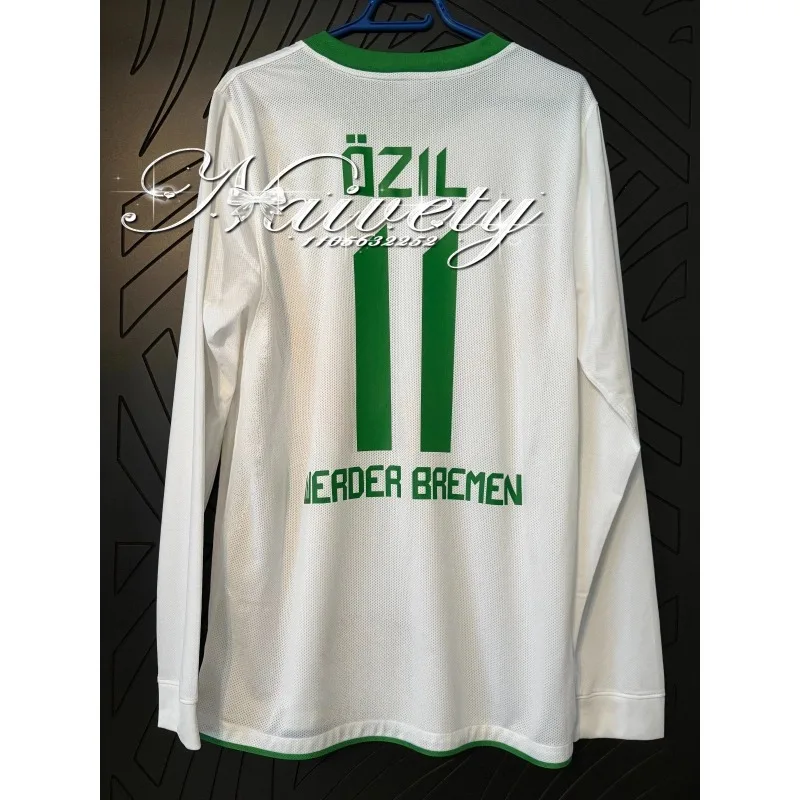 

2026 New Fan Edition Outdoor Football Sports Retro T-shirt Adult and Children 3D Printed Casual Fashion Loose Long Sleeve Shirt