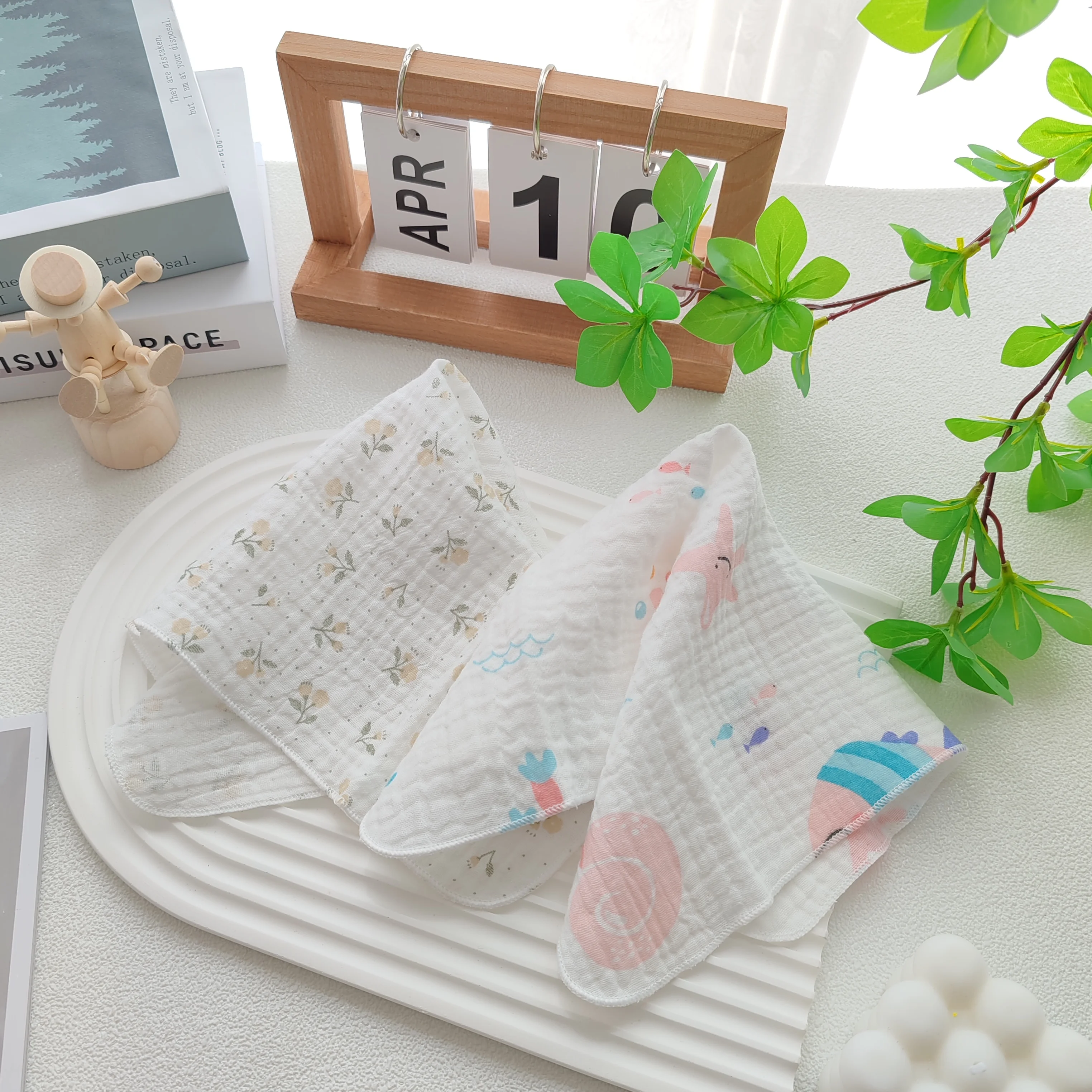 4PCS/Set Newborn Baby 2Layers Muslin Cotton Saliva Towel Cute Absorbent Handkerchief Variety Styles Infant Face Cloth Bath Towel