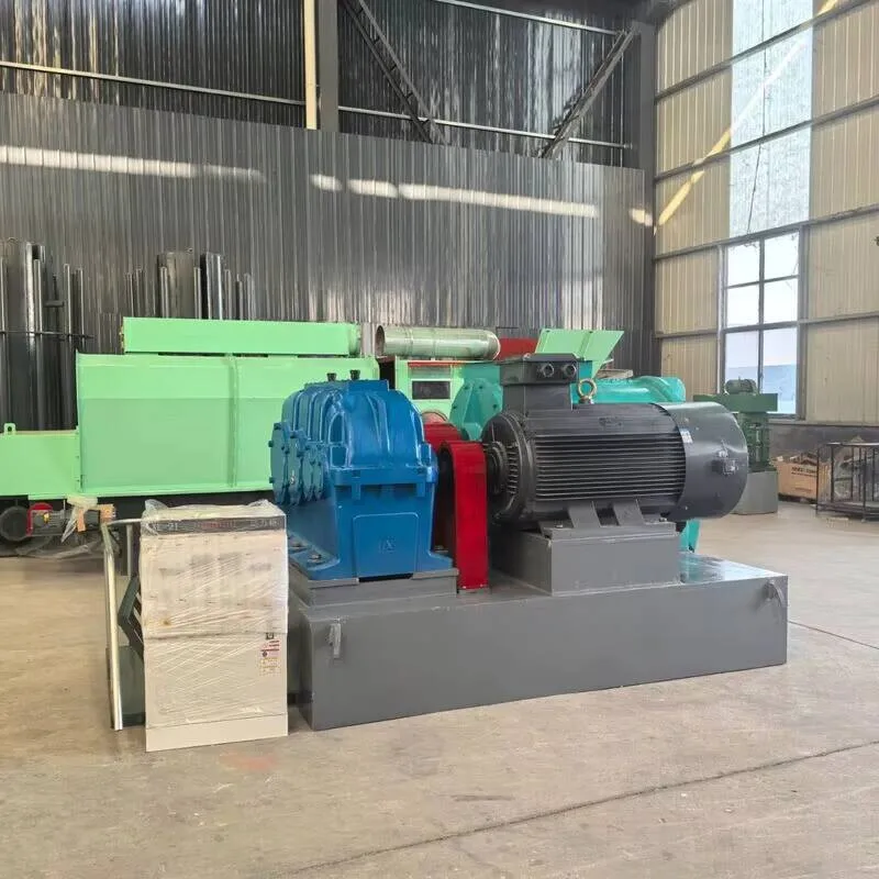 

Single-Axis Plastic Strip Large Fiber Fabric Spiral Crusher Waste Fishing Net Rolling Shear Shredder