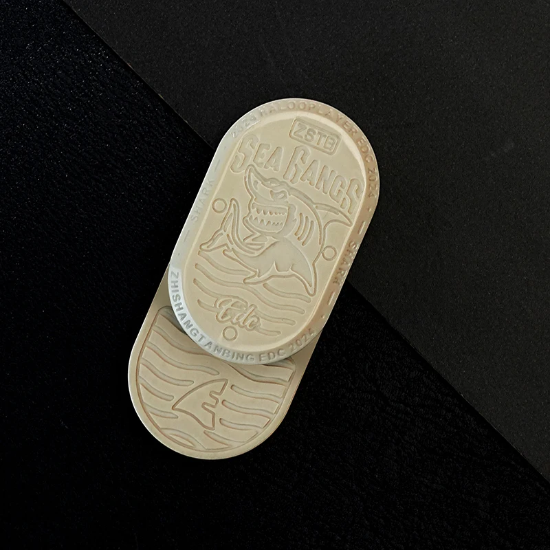 HALOOPLAYER Sea Shark Rhythm EDC Direct Push Rotating PEEK