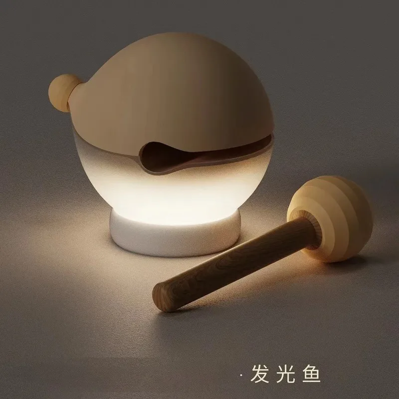 Night light beating fish and fish prayer lamp creative pat lamp girl girlfriend bedroom sleep