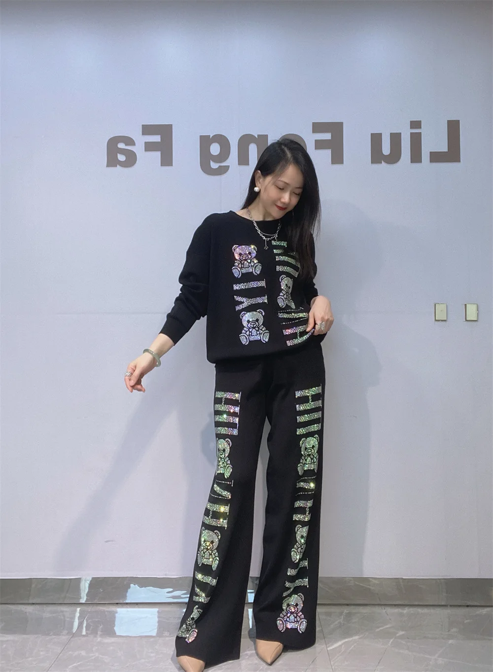 Sequins Cartoon Bear Knitted Wide Leg Pant Sets Woman 2 Piece Outfits 2026 Autumn Casual O Neck Long Sleeve Matching Sets Street