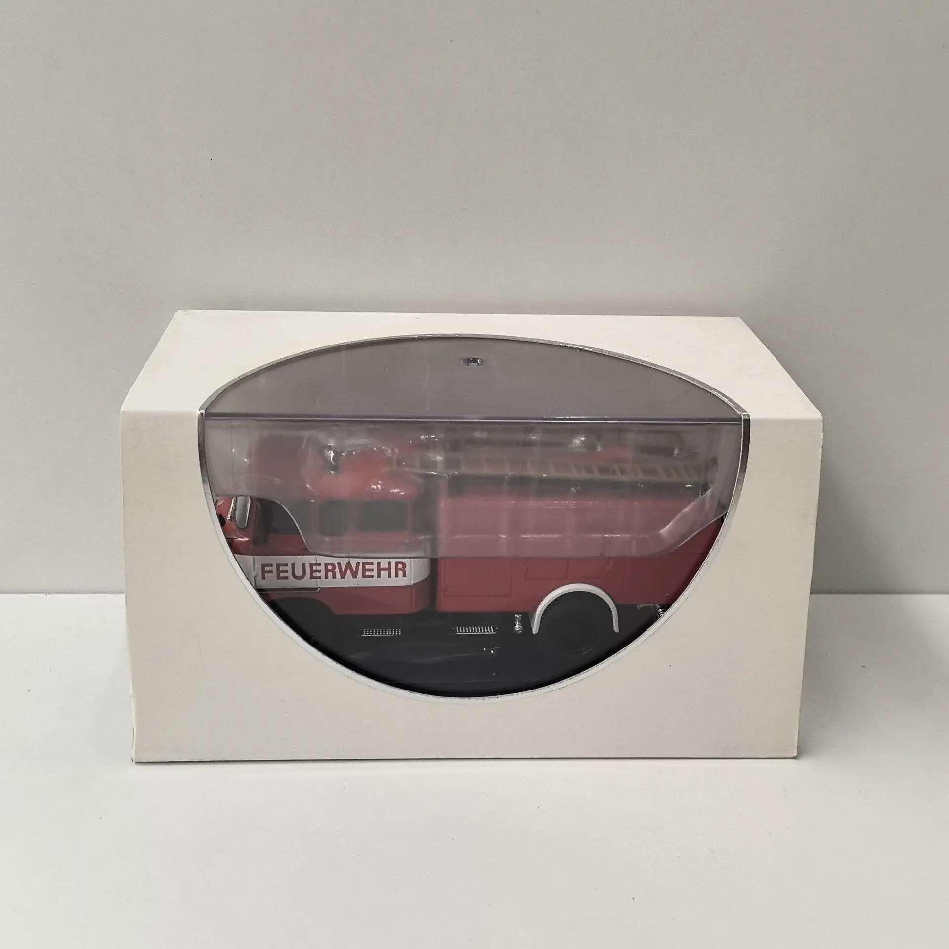 

Diecast IXO 1/43 Scale IFA W50 Fire Truck 2Z Alloy Car Model