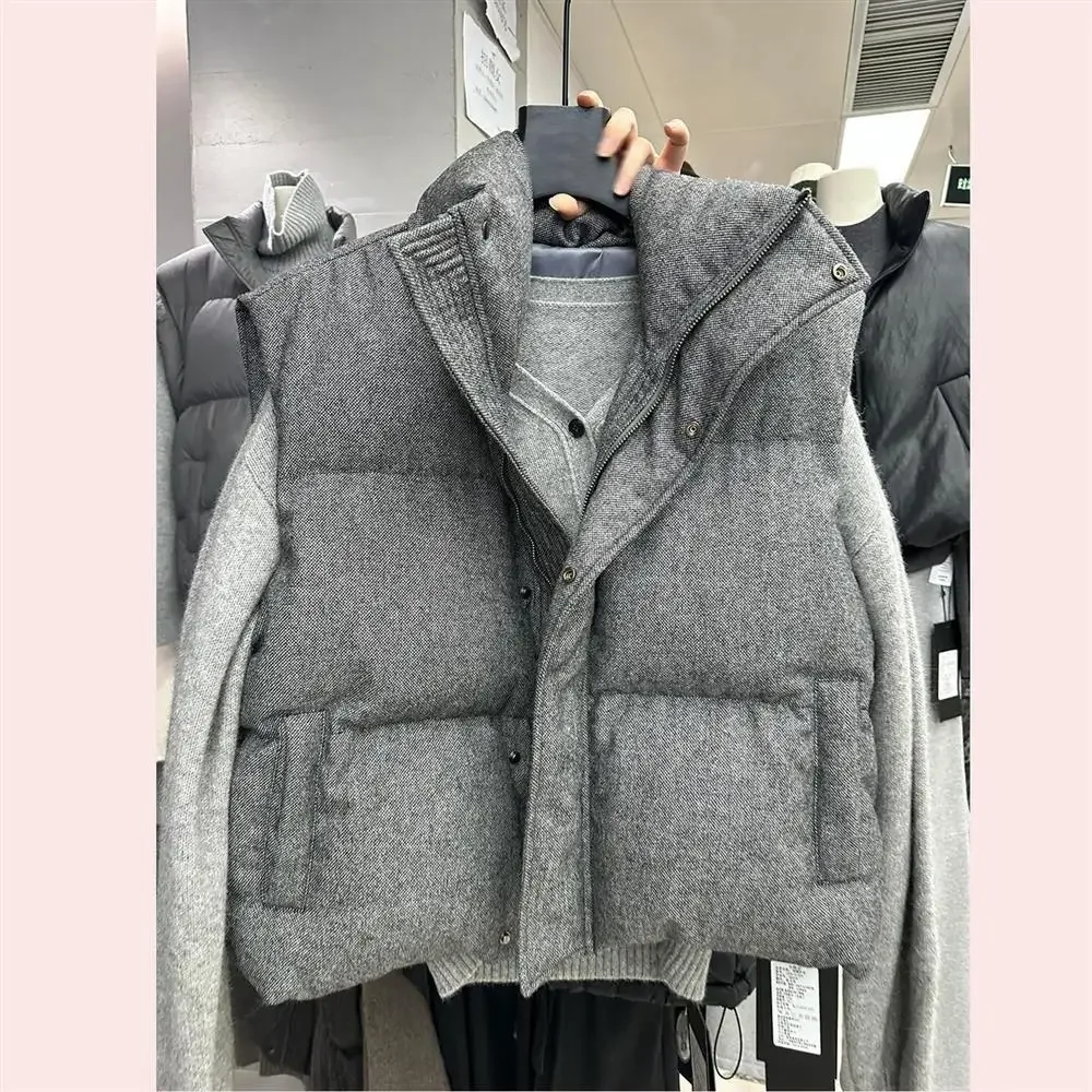 

Autumn Winter Gray Cotton Vest Women Thick Warm Sleeveless Coat Outerwear 2025 New Chic Stand-up Collar Cotton Padded Waistcoat