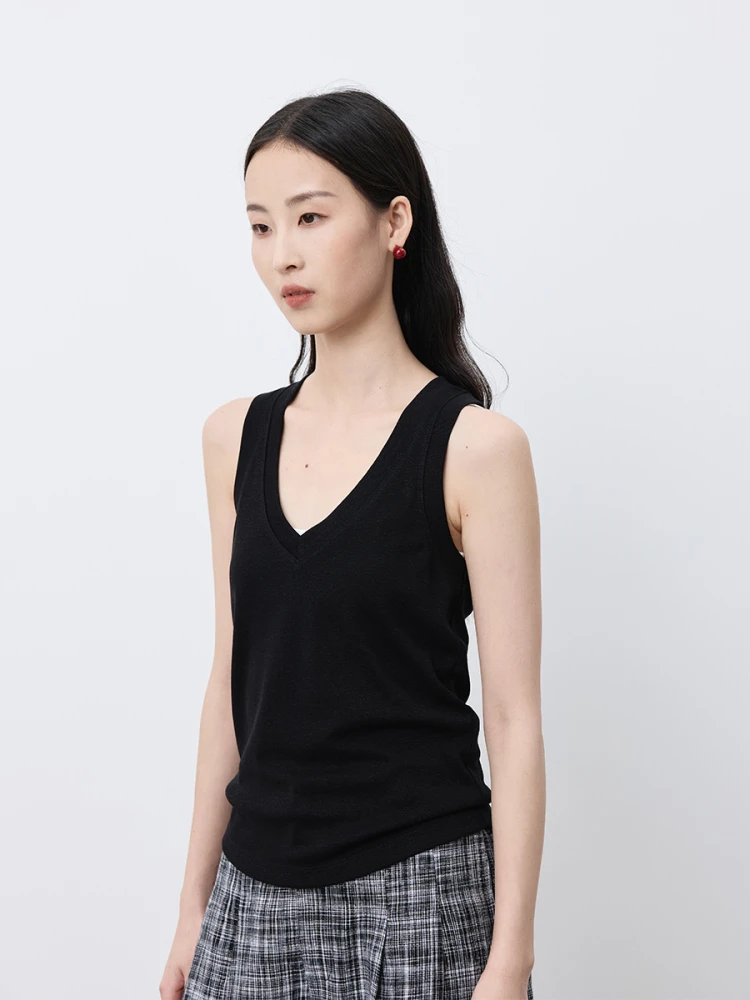 

Caremind Knitted V-Ne Linen Vest Women's Innerwear Outerwear Versatile High-End Base Layer Summer Original Design Regular Fit