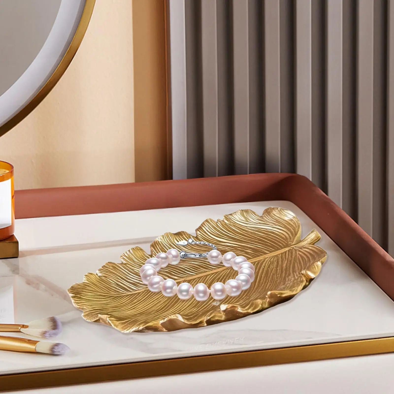 

Jewelry Tray Leaf Shaped Dish Towel Plate Tray Gold Trinket Dish Small Rings Holder for Necklaces Keys