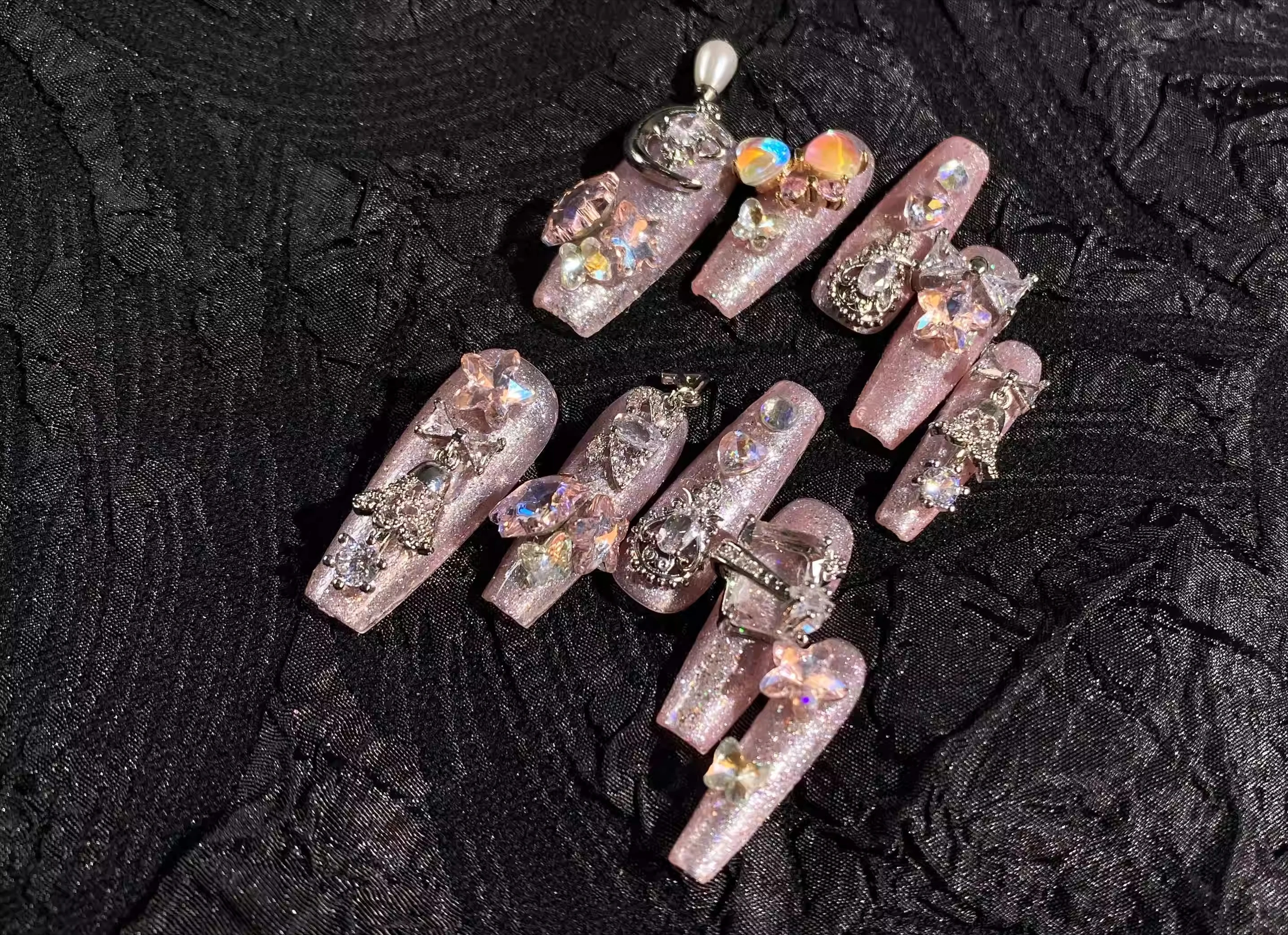 

Handmade Wear Nail Adam Nail Art Heavy Industry Rejuvenation Retro Explosive Glitter Powder Chain Nail Art Custom Products