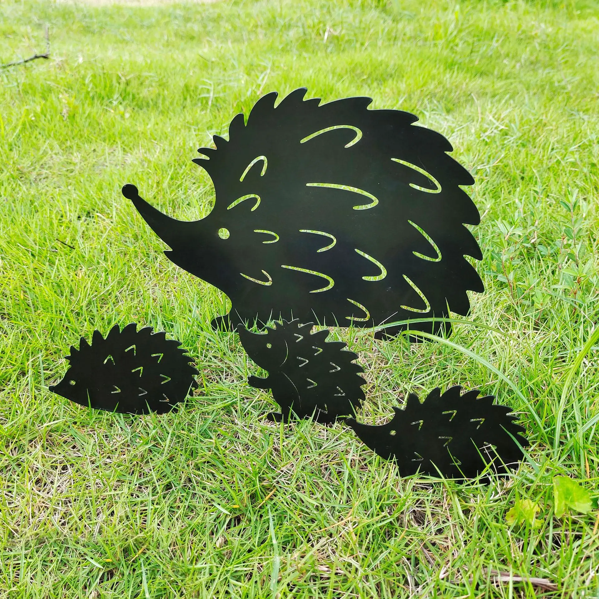 

Hedgehog Metal Art Silhouette Sign for Outdoor Farm Lawn Garden Decor Hedgehog Family Yard Sign with Stake Halloween Decor Gift