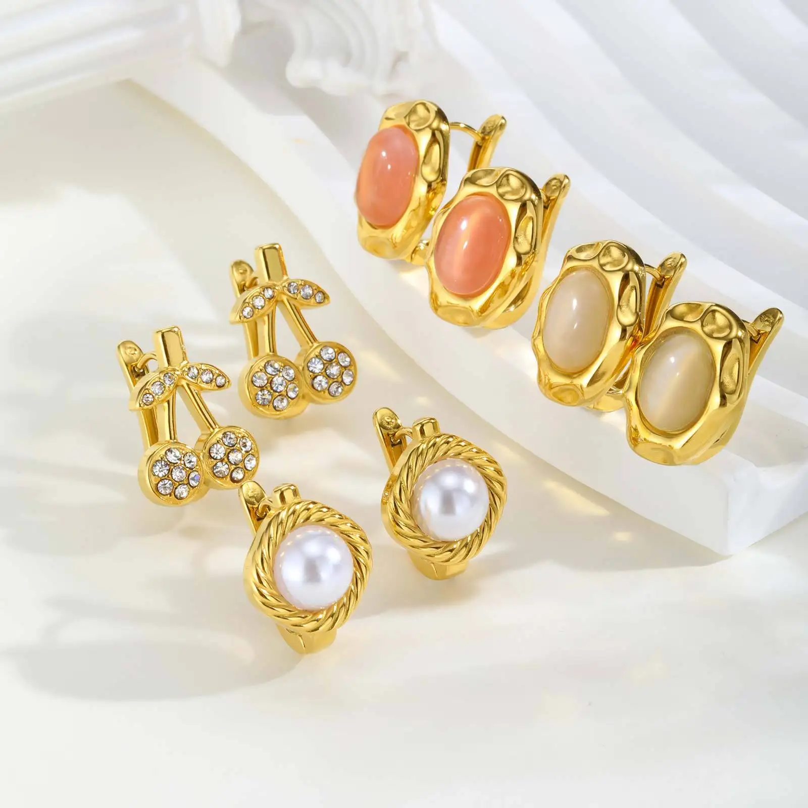 Luxury Women Hoop Earrings, U Shape Zirconia Pearl Cherry Earrings, Gold-color Statement Leverback Earring