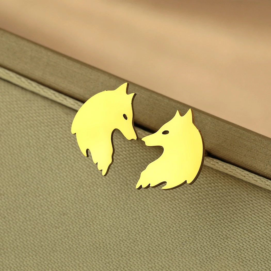 CHENGXUN Stainless Steel Wolf Stud Earrings Woodland Earrings Animal Studs Witcher Earrings Party Gifts for Men and Women